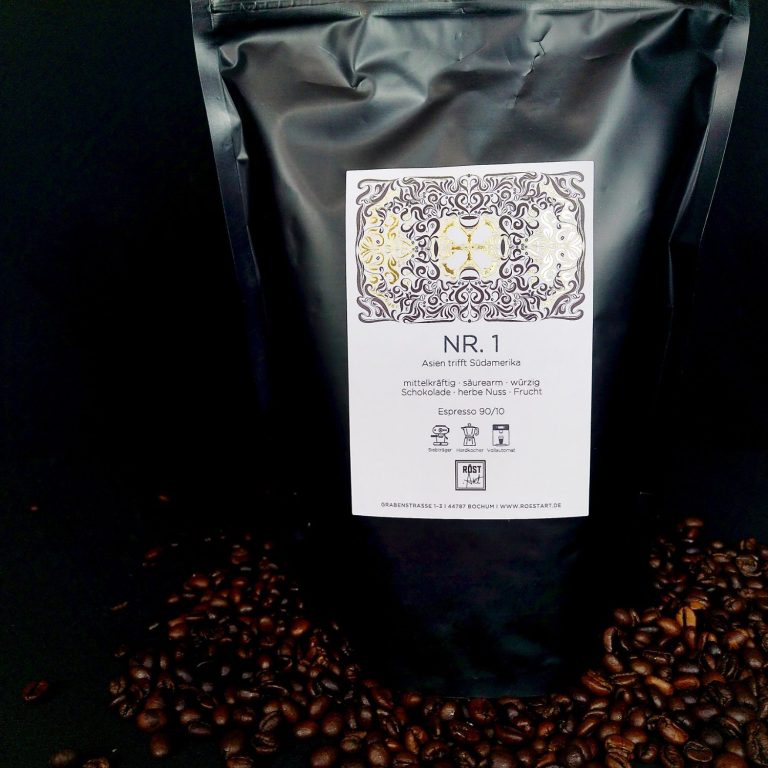 Kaffee RöstArt Auswahl Kaffee RöstArt Verpackung mit Bohnen