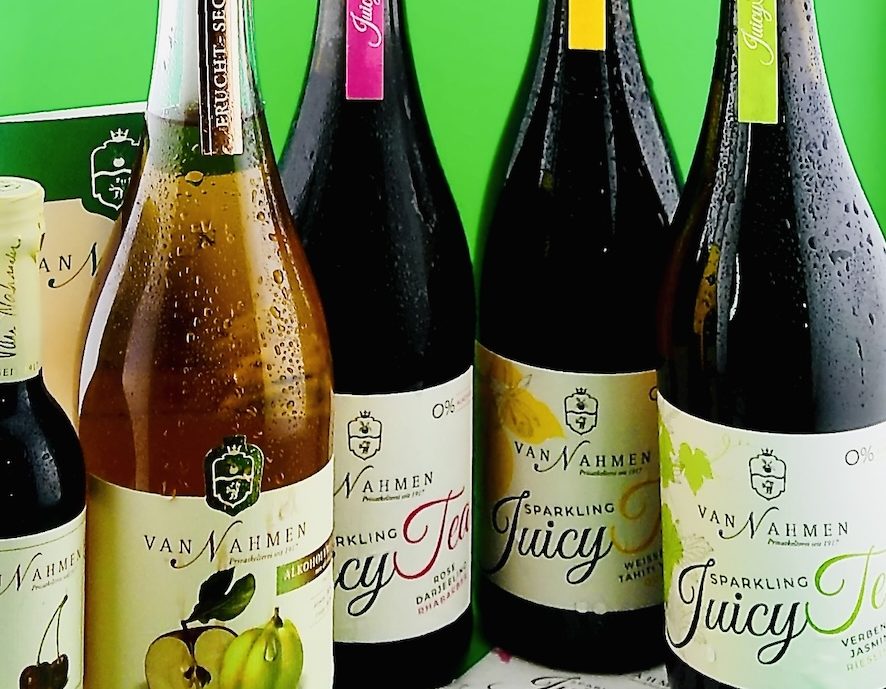 „van Nahmen Fruchtsaft-Sortiment – Genuss aus Tradition“ „Auswahl an van Nahmen Fruchtgetränken in verschiedenen Sorten im BSix® Concepts